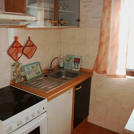 Апартаменты Ferienwohnung An Der Deichwiese Лоббе